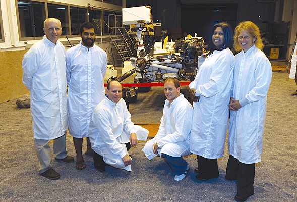 Aztecs inside the Mars testbed are (from left): Doug Clark, Joey Brown, Jordan Evans, Brandon Florow, Amanda Thomas, Bonnie Theberge. Mark Ryne is pictured below.
