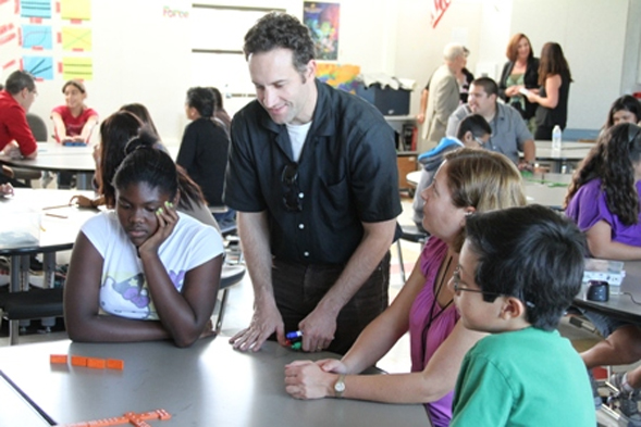 LabZone is a service-learning outreach initiative.