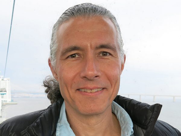 Martin Sereno, a psychologist and cognitive neuroscientist, is a pioneering figure within the world of functional MRI.