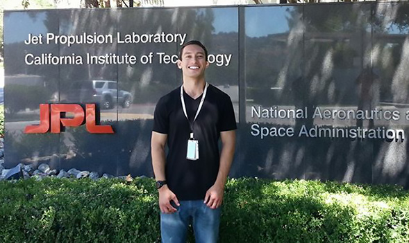 Jeremy Caplan graduated from SDSU in 2014 with a bachelors degree in mechanical engineering.
