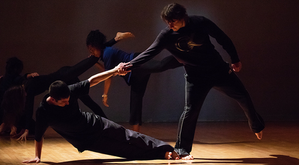 SDSU students take part in a physics and dance collaborative class. (Photo: Danny Sanders)