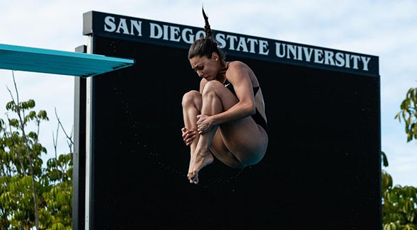 SDSU Swimming and Diving