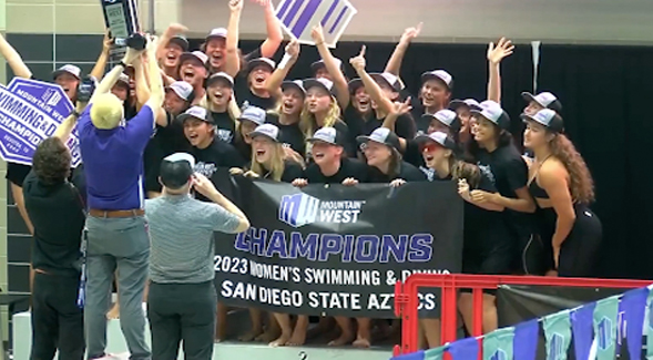 San Diego State swim and dive program celebrates second straight league title. (SDSU)
